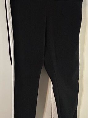 Black Leggings with White Side Stripe
